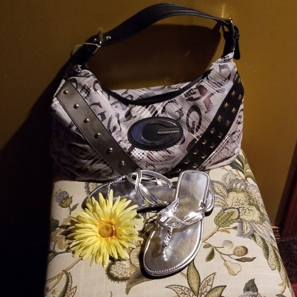 Ladies Silver Flip Flops